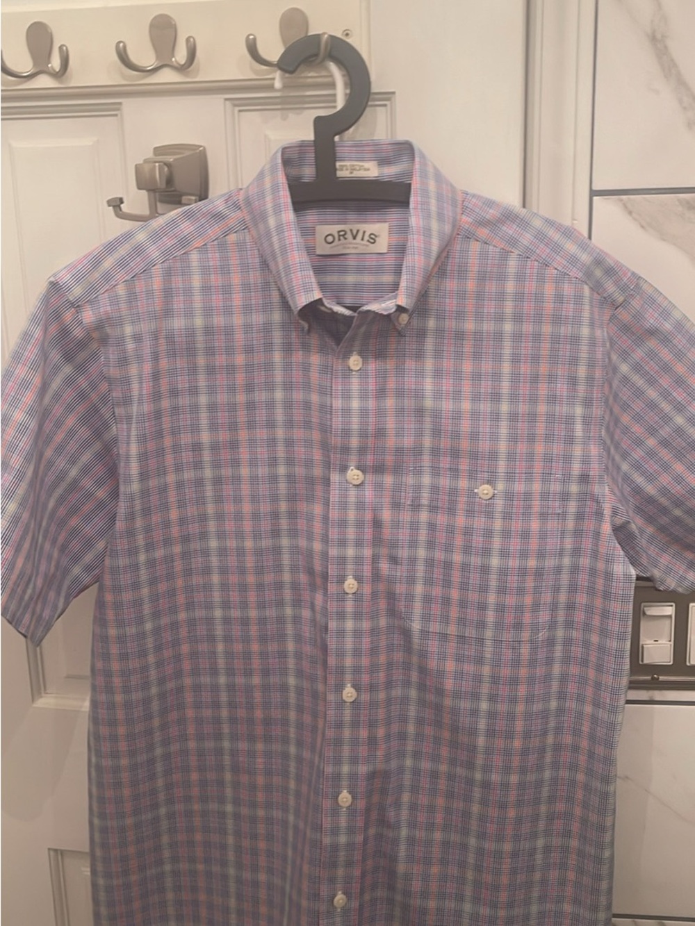 Orvis Men's Blue and Pink Plaid Short-Sleeve Button-Down Shirt